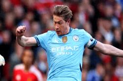 kaiyun体育-德布劳内连续七场比赛得分超过刷新纪录，独行侠不断突破！观众掌声雷动-kaiyun体育