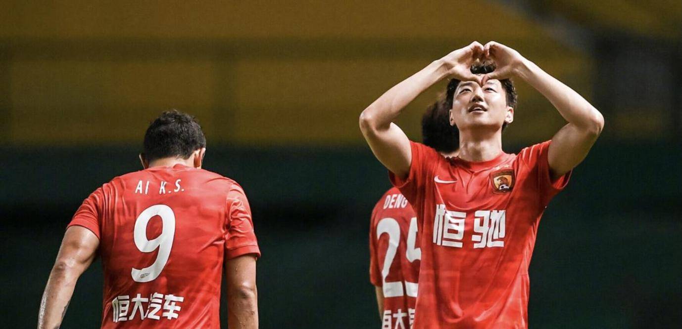 包含赛前北京首钢调整名单以备亚冠今晚浙江队备战意大利杯，马德里竞技集结日防线松动瞬间刷屏的词条